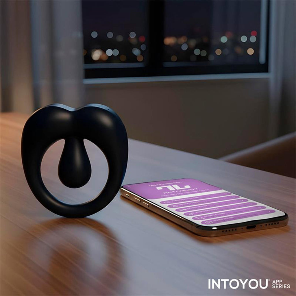 IY - Kenny - Penisring met clitorisstimulator en app