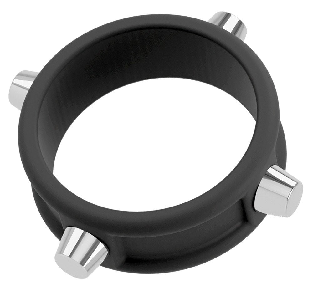 Rebel Cockring Met Studs