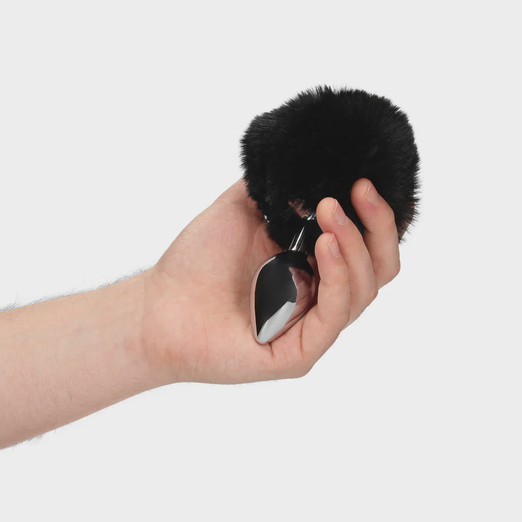 Konijnenstaart met metalen buttplug