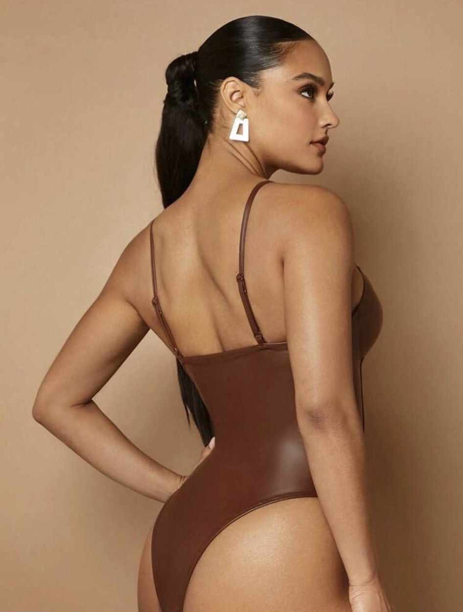 body leather look bruin