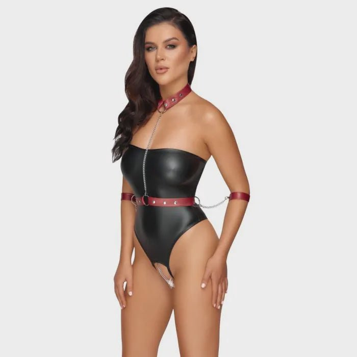 Stringbody met Bondage Details Zwart/Rood